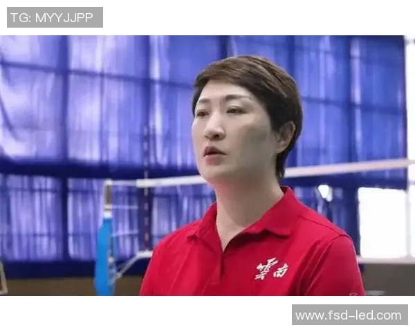 女排主教练大胆启用新人引热议 网友称其为赌王勇敢决策赢得掌声 女排主教练大胆启用新人引热议 网友称其为赌王勇敢决策赢得掌声